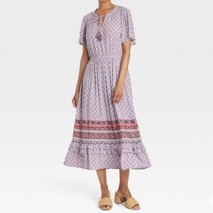 Women's Flutter Short Sleeve Smocked
Dress - Knox Rose™ NWT